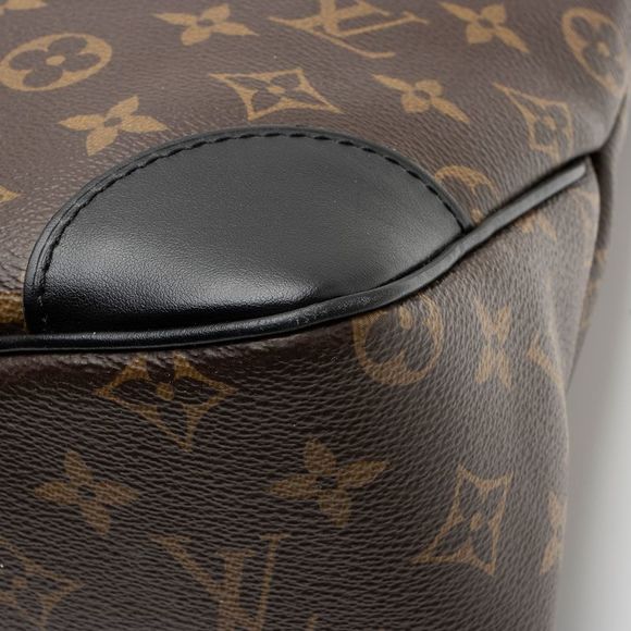 Louis Vuitton Monogram Canvas Odeon MM NM Shoulder Bag - Picture 13 of 14